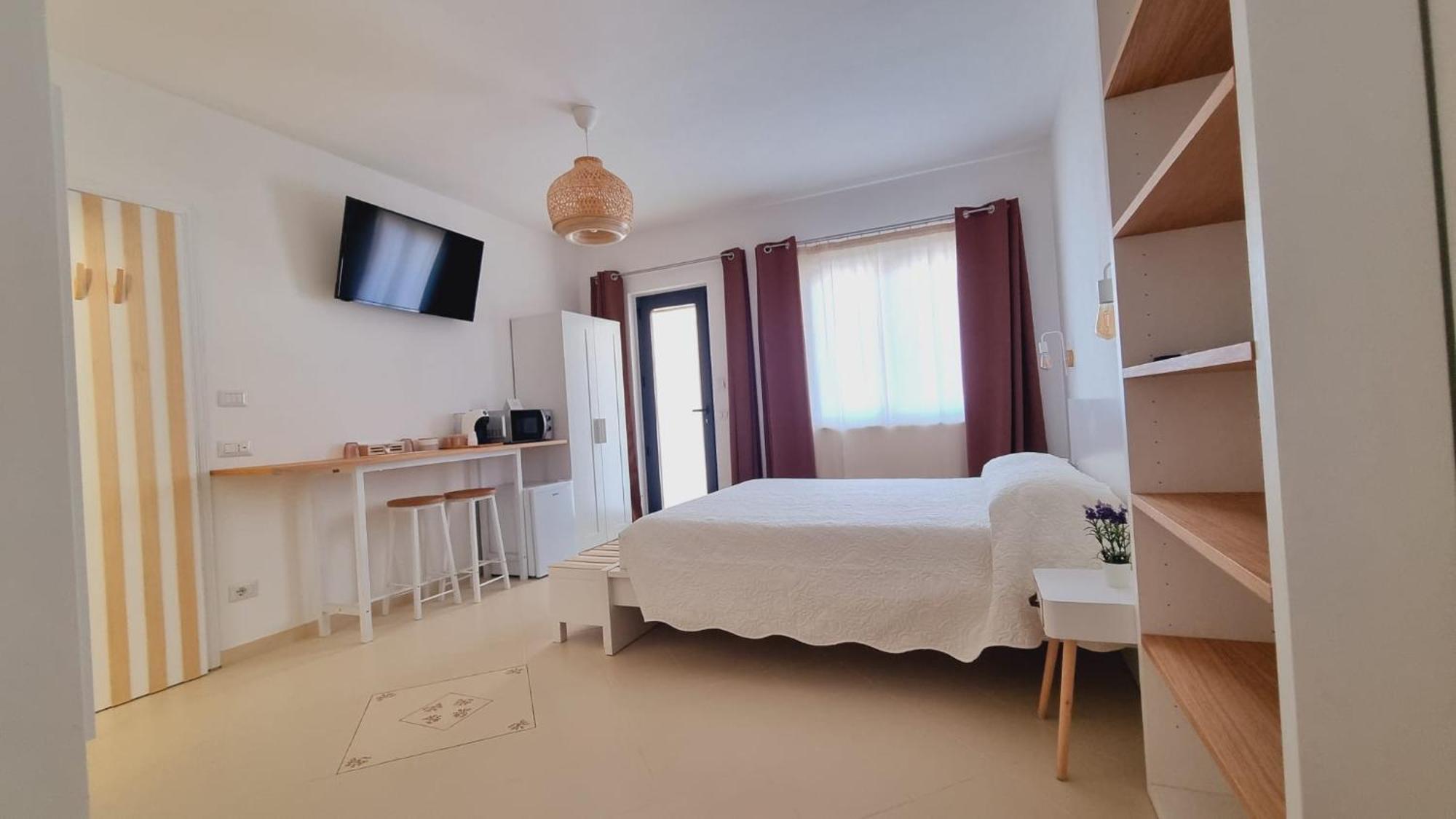 Lotto 16 - Guest House Olbia Esterno foto