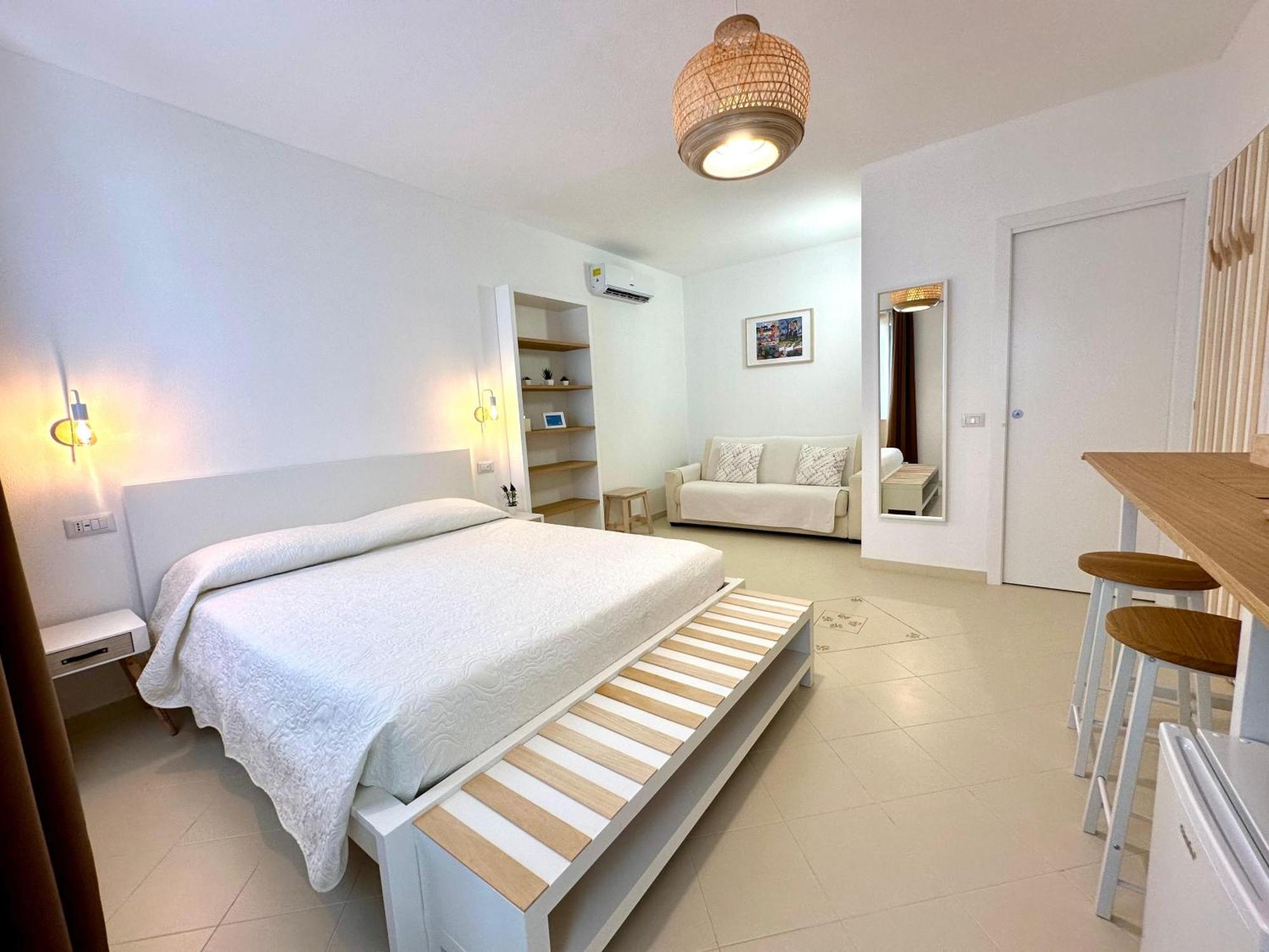 Lotto 16 - Guest House Olbia Esterno foto