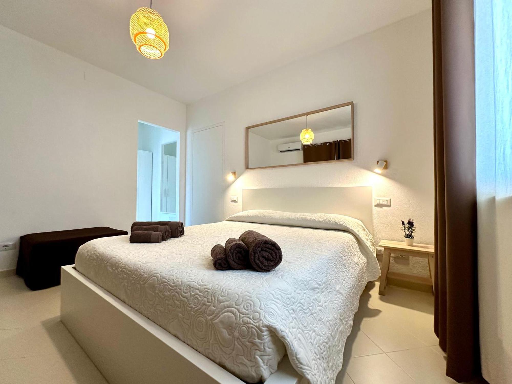 Lotto 16 - Guest House Olbia Esterno foto